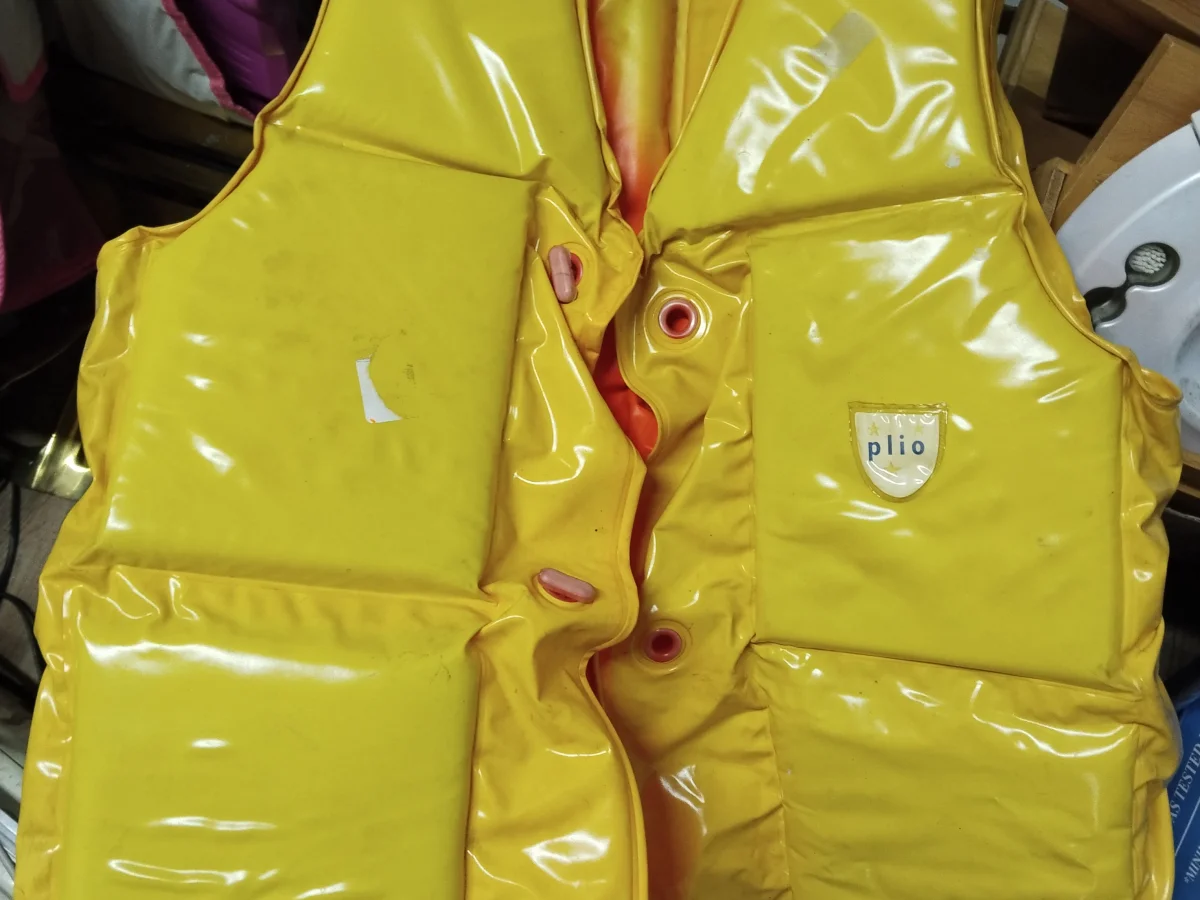 Life jackets and vests